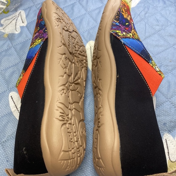 UIN Women’s Slip On Sneaker Casual Loafers Art Painted Walking Shoes - Picture 3 of 5